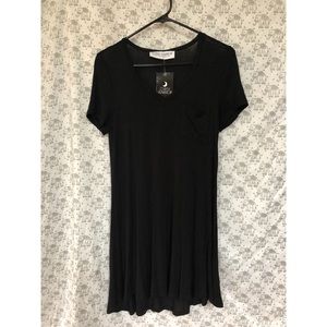 NWT Gypsy Warrior Black T-shirt Dress  Med.